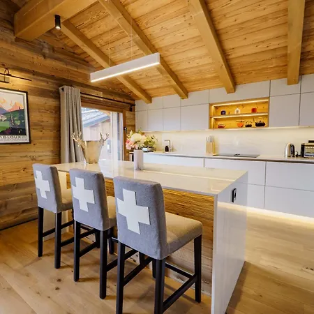 Celeste Proche Biotope Et Centre 木屋 孔布卢