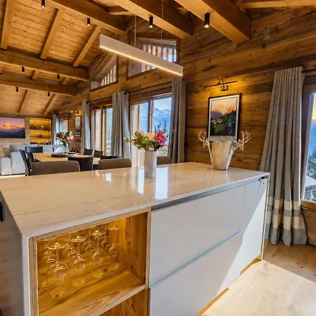 Celeste Proche Biotope Et Centre شاليه كومْبلو