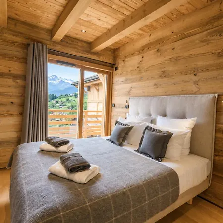 Celeste Proche Biotope Et Centre * كومْبلو
