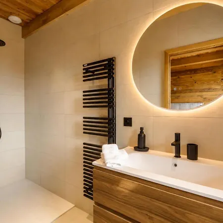 木屋 Celeste Proche Biotope Et Centre *